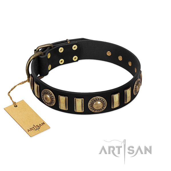 High quality full grain natural leather dog collar with rust-proof traditional buckle