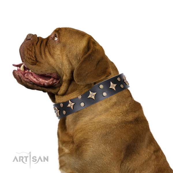 Handy use decorated dog collar of top quality material